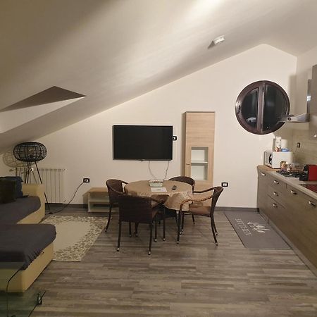 Apartmán Angela'S Attic Voghera Exteriér fotografie